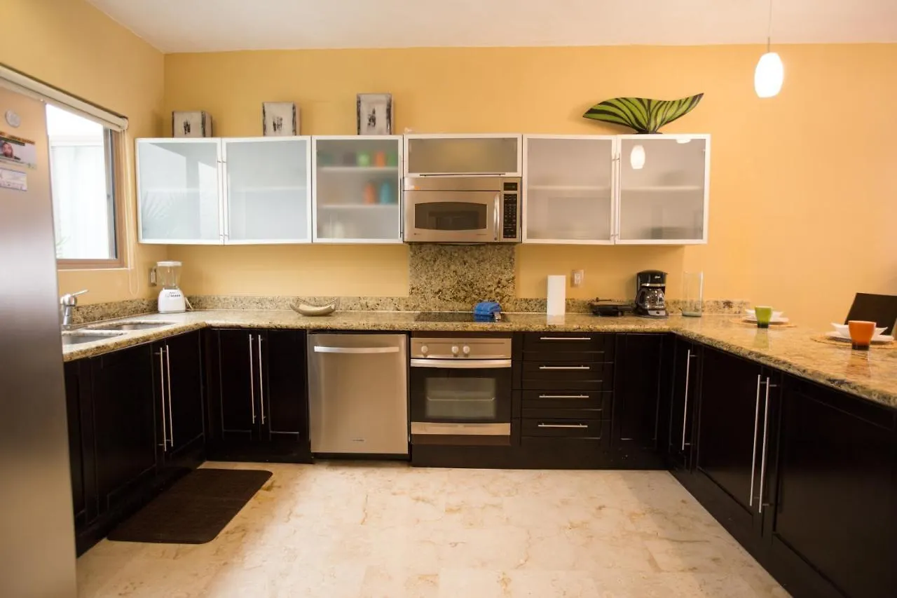 Condominios Corto Maltes Playa del Carmen Meksika