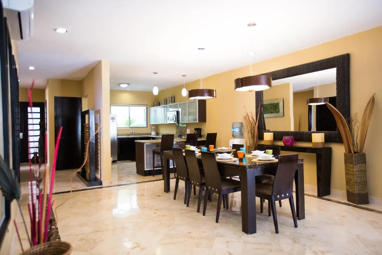 Condominios Corto Maltes Playa del Carmen Apartmán