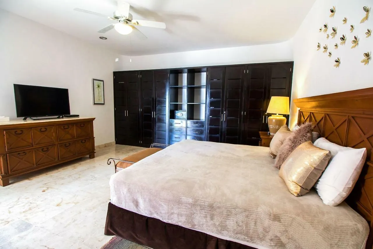 Condominios Corto Maltes Playa del Carmen 0*,
