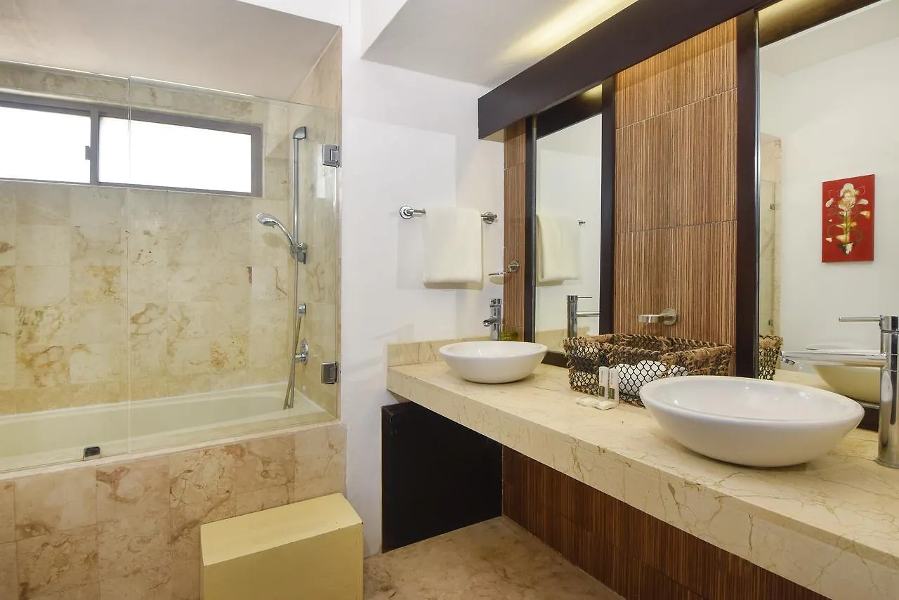 Condominios Corto Maltes Playa del Carmen