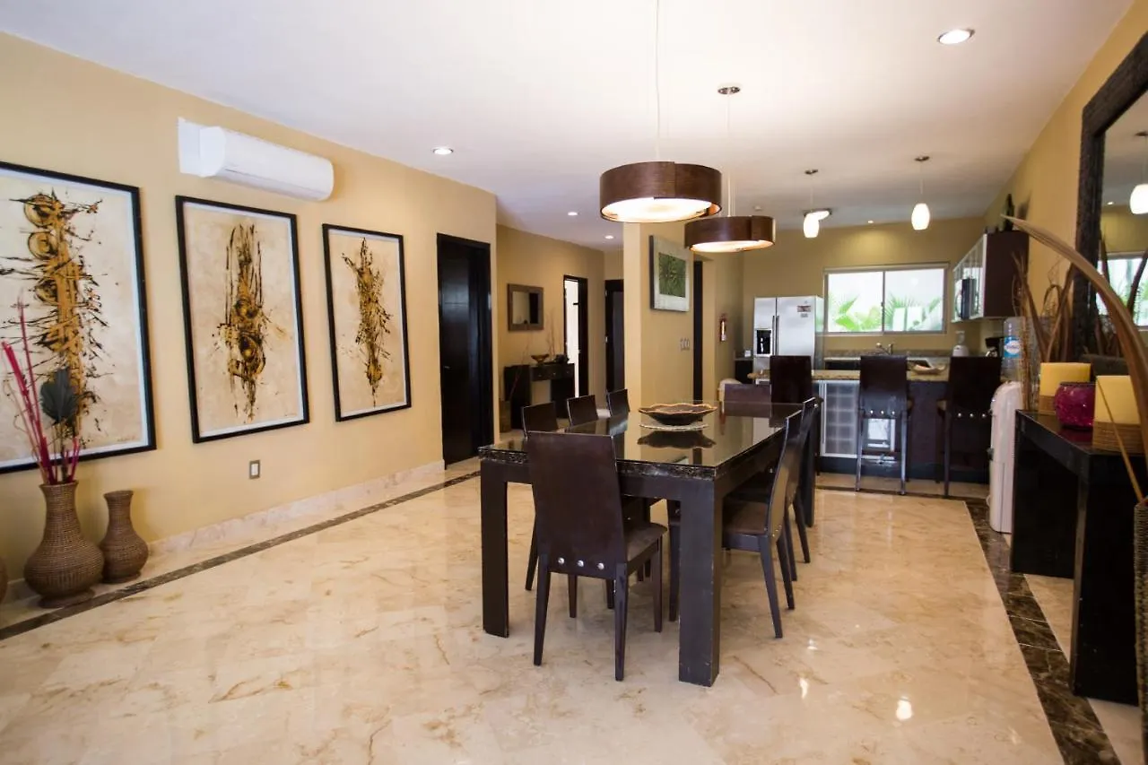 Condominios Corto Maltes 普拉亚卡门