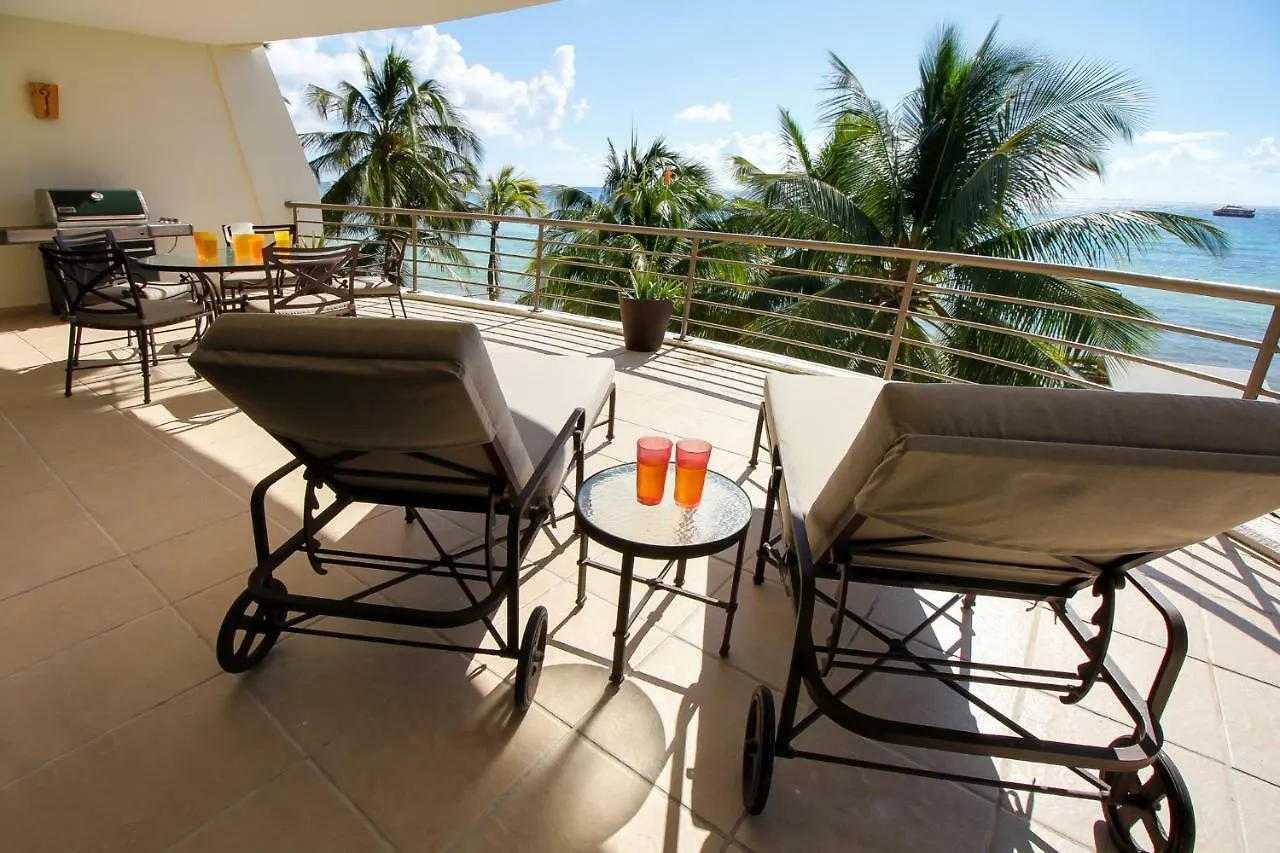 Condominios Corto Maltes Playa del Carmen
